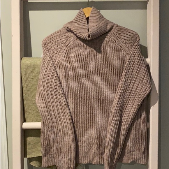 Pink Turtleneck Knit Sweater - Picture 2 of 6